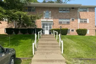 407 Colonial Dr, Steubenville, OH 43952 - Photo 3