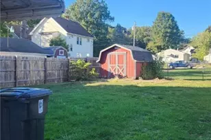 853 Russell Ave, Akron, OH 44307 - Photo 3