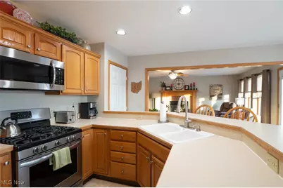 2535 Linda Lane SW, Massillon, OH 44647 - Photo 9