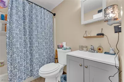 4401 Marshall Avenue, Lorain, OH 44053 - Photo 33