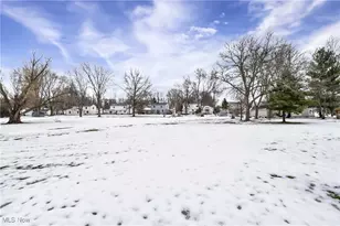 8832 Arrowood Ct, Mentor, OH 44060 - Photo 43