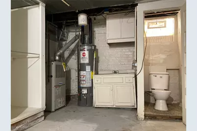 1203 N Main Street, Akron, OH 44310 - Photo 15