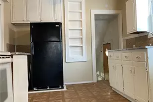 1203 N Main St, Akron, OH 44310 - Photo 7