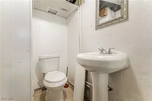 16408 Highview Dr, Loveland, OH 44128 - Photo 15