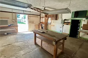 43 S Van Buren Ave, Barberton, OH 44203 - Photo 37