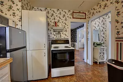 534 E Maple Street, North Canton, OH 44720 - Photo 13