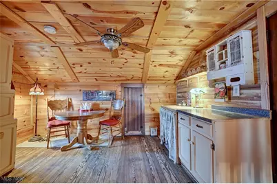 534 E Maple Street, North Canton, OH 44720 - Photo 27