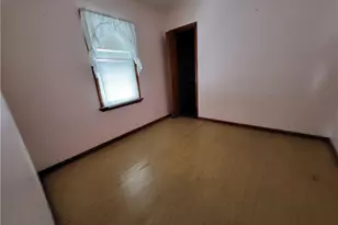 18870 Monterey Ave, Euclid, OH 44119 - Photo 11