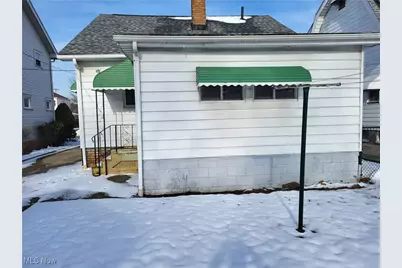 18870 Monterey Avenue, Euclid, OH 44119 - Photo 19