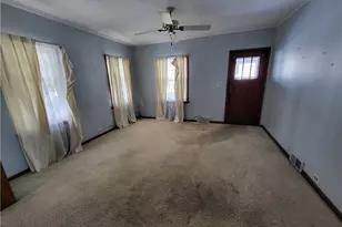 18870 Monterey Ave, Euclid, OH 44119 - Photo 7