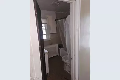 1865 Hillside Road, East Cleveland, OH 44112 - Photo 13