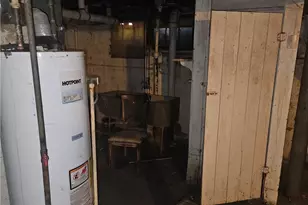 1865 Hillside Rd, East Cleveland, OH 44112 - Photo 11