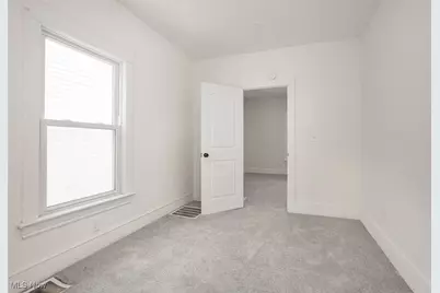 958 E 130th Street, Loveland, OH 44108 - Photo 11