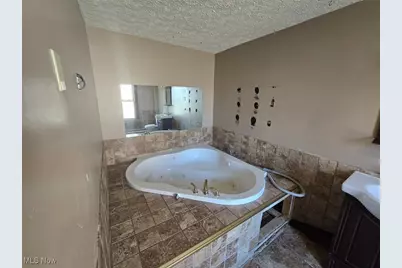 734 Patterson Avenue SW, Canton, OH 44707 - Photo 11
