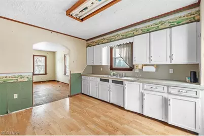 1190 Swartz Road, Akron, OH 44306 - Photo 5