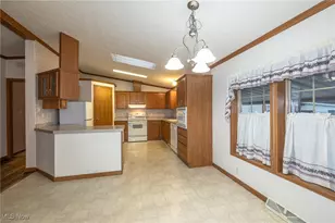 1 Tympani Trail, Olmsted Twp, OH 44138 - Photo 7