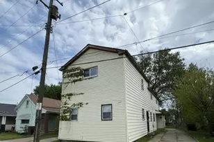 3411 W 49th St, Loveland, OH 44102 - Photo 3