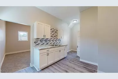 3411 W 49th Street, Loveland, OH 44102 - Photo 3