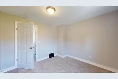3411 W 49th Street, Loveland, OH 44102 - Photo 17