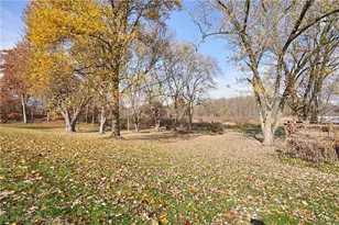 2220 Ritz Manor Dr, Uniontown, OH 44685 - Photo 25