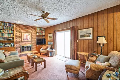 2220 Ritz Manor Drive, Uniontown, OH 44685 - Photo 9