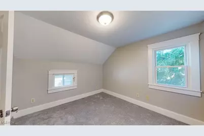 3043 W 105th Street, Loveland, OH 44111 - Photo 9