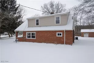 2978 Long Rd, Uniontown, OH 44685 - Photo 3
