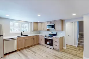 2978 Long Rd, Uniontown, OH 44685 - Photo 15