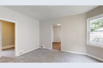 3200 W 94th Street, Loveland, OH 44102 - Photo 5