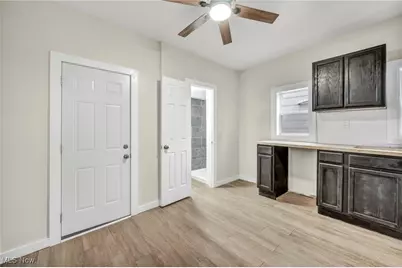 2160 Fulton Road, Loveland, OH 44113 - Photo 17