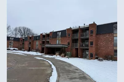 4183 Columbia Road #121, North Olmsted, OH 44070 - Photo 1