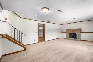 6619 Rosedale Dr, Amherst, OH 44001 - Photo 11