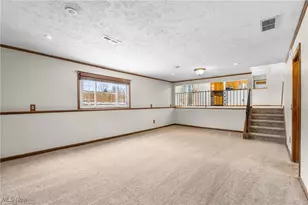 6619 Rosedale Dr, Amherst, OH 44001 - Photo 13