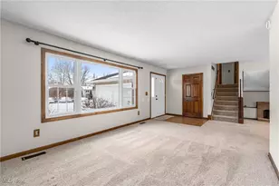 6619 Rosedale Dr, Amherst, OH 44001 - Photo 17
