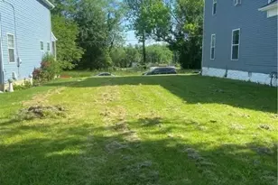 924 Vine St, Zanesville, OH 43701 - Photo 1