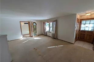 988 Kentland Dr, Mansfield, OH 44906 - Photo 7