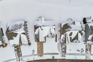 1951 E Woodland Dr, Akron, OH 44313 - Photo 35