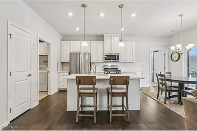 1951 E Woodland Drive, Akron, OH 44313 - Photo 9