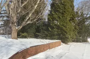 4008 Burke Ave, Louisville, OH 44641 - Photo 3