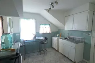 8115 Bancroft Ave, Loveland, OH 44105 - Photo 11