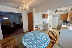 107 Clearview Ave, Weirton, WV 26062 - Photo 7