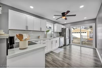 3340 W 61st Street, Loveland, OH 44102 - Photo 9