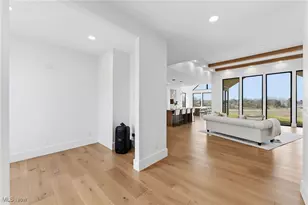 10311 Hunting Hills Ave NE, Hartville, OH 44632 - Photo 15