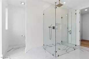 10311 Hunting Hills Ave NE, Hartville, OH 44632 - Photo 21