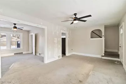 13409 Bartlett Avenue, Loveland, OH 44120 - Photo 9