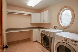 2942 Torrey Pines Cir NW, Canton, OH 44708 - Photo 35