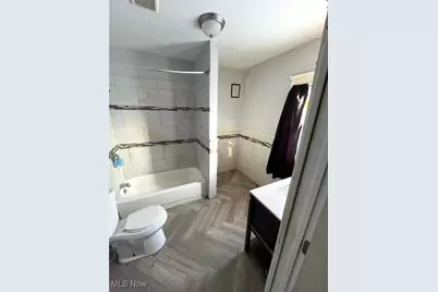 9208 Kempton Avenue, Loveland, OH 44108 - Photo 9