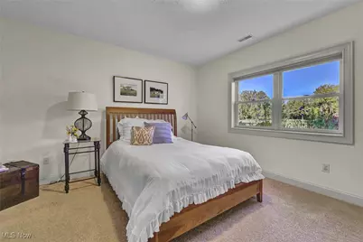 34810 N Legends Way, Grafton, OH 44044 - Photo 21