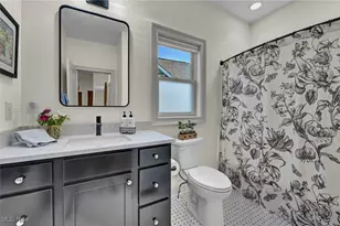 34810 N Legends Way, Grafton, OH 44044 - Photo 13