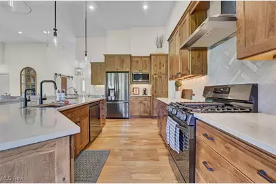 34810 N Legends Way, Grafton, OH 44044 - Photo 7